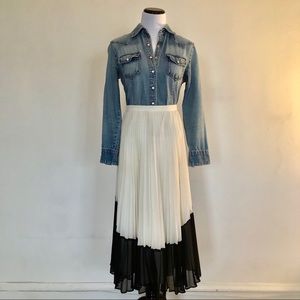 Banana Republic Black and White Color Block Skirt